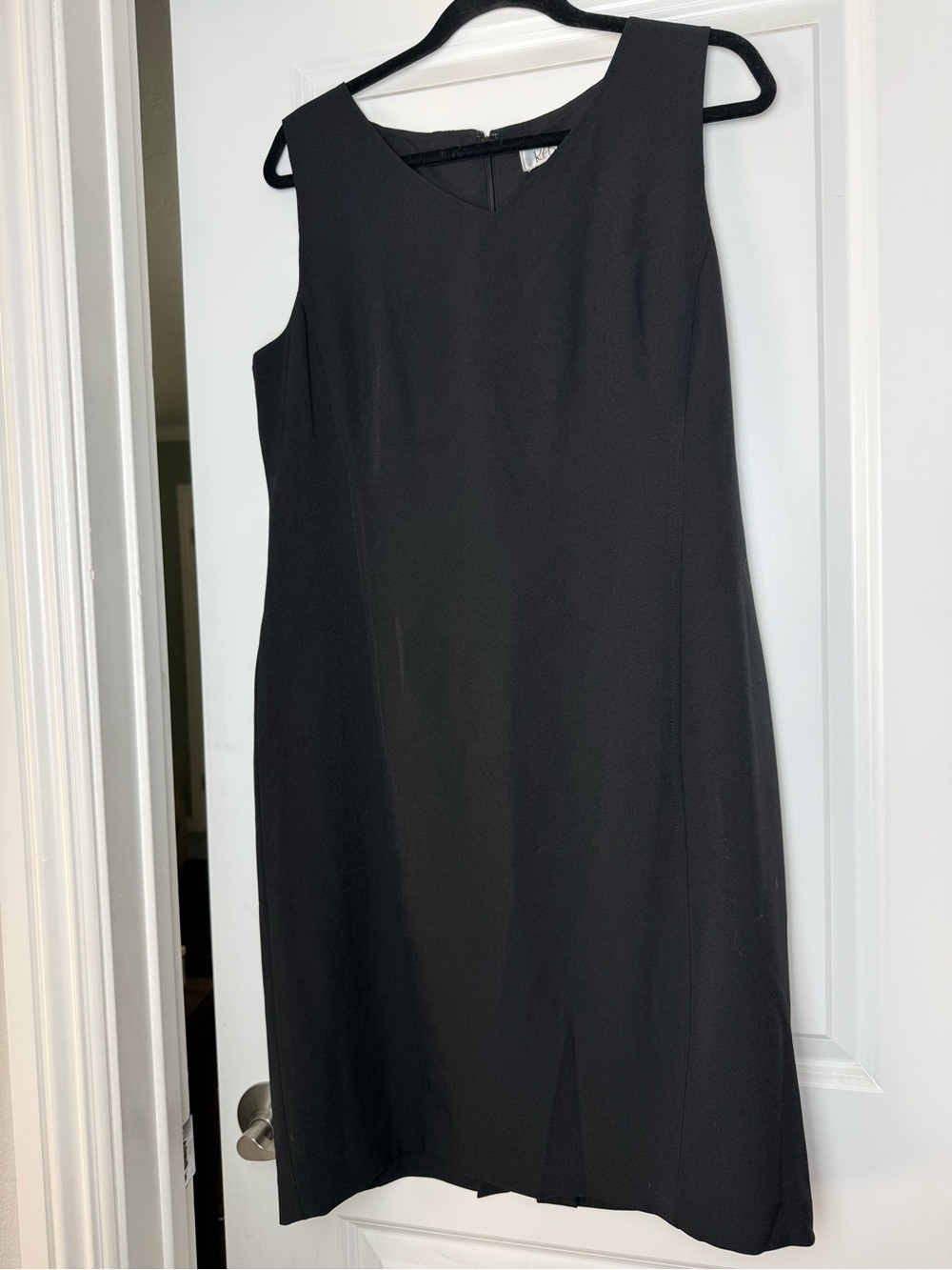 NWT Classic Black Sleeveless Sheath Dress - Women